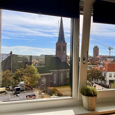 Apartment Church Square