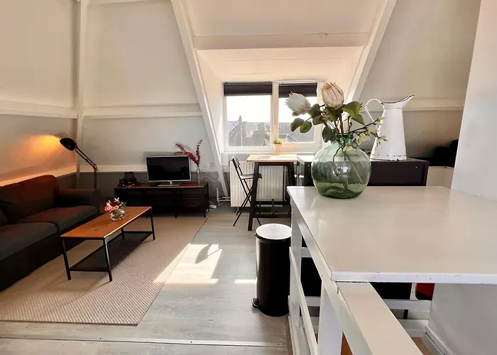 Church Square Appartement *